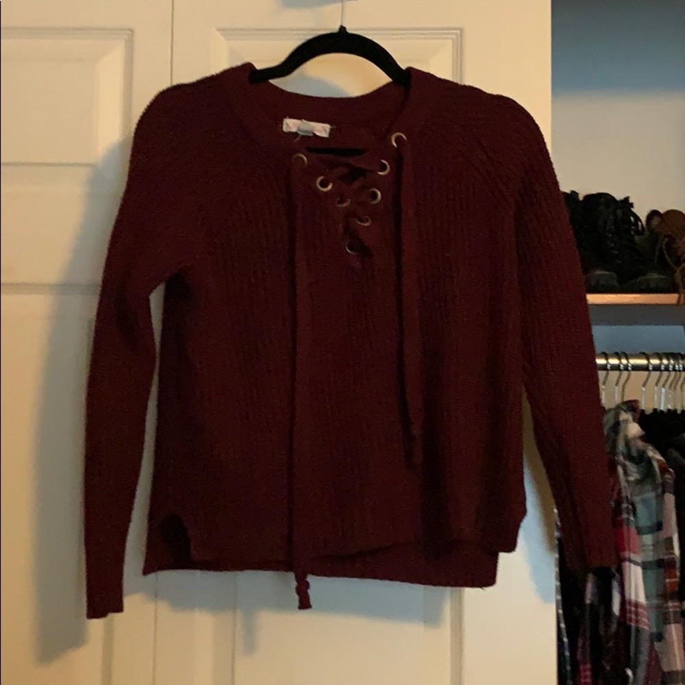 Maroon sweater